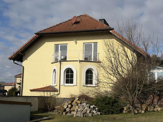 Haus zum Kaufen in Dresden 399.900,00 EUR 249 m²