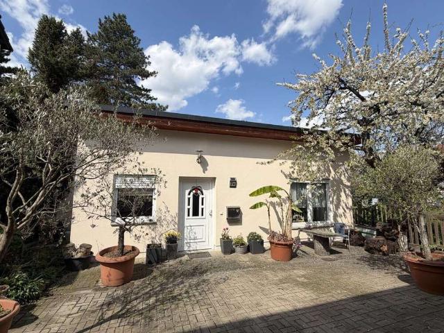 Haus zum Kaufen in Dresden Niedersedlitz 370.000,00 EUR 86.9 m²