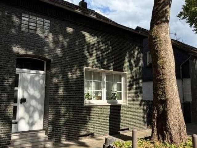 Haus zum Kaufen in Duisburg 305.000,00 EUR 108 m²