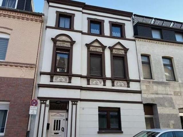 Haus zum Kaufen in Duisburg 310.000,00 EUR 133 m²