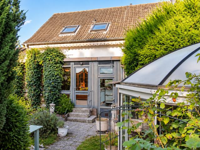 Haus zum Kaufen in Duisburg 375.000,00 EUR 120 m²