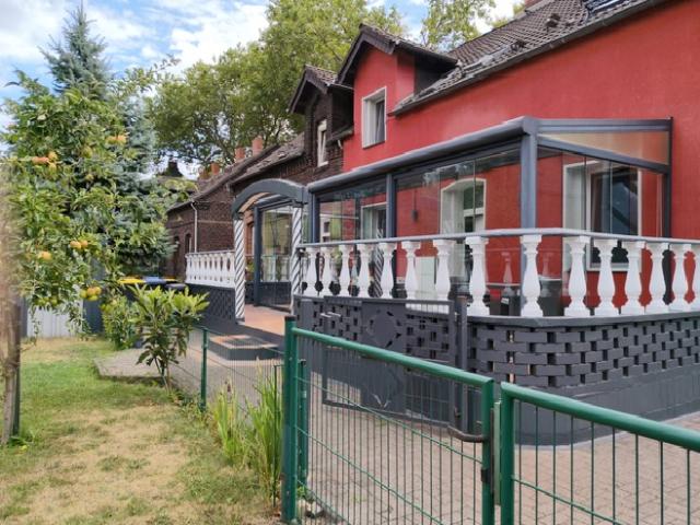 Haus zum Kaufen in Duisburg 375.000,00 EUR 139 m²