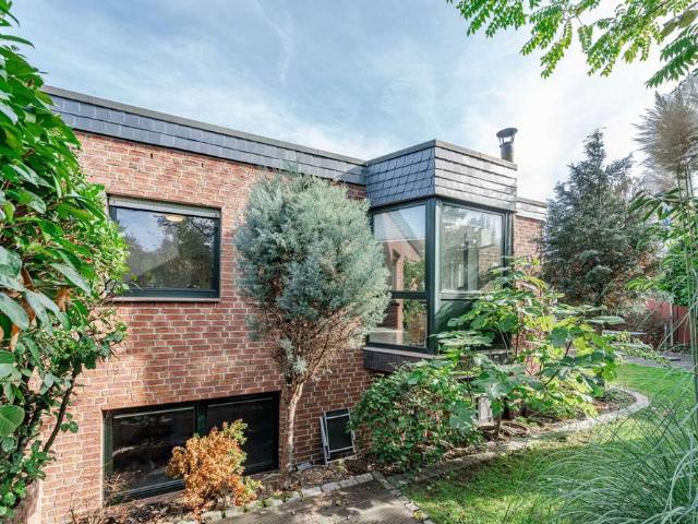Haus zum Kaufen in Duisburg 419.000,00 EUR 133.14 m²
