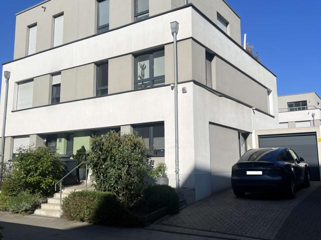 Haus zum Kaufen in Duisburg 545.000,00 EUR 140 m²