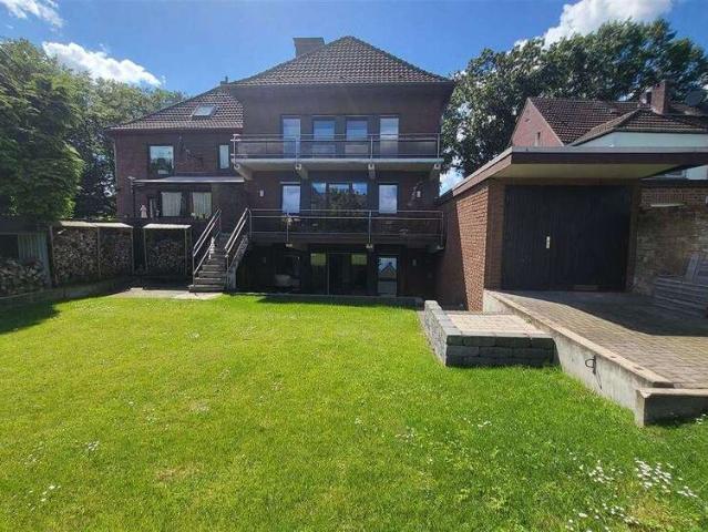 Haus zum Kaufen in Duisburg 885.000,00 EUR 268 m²