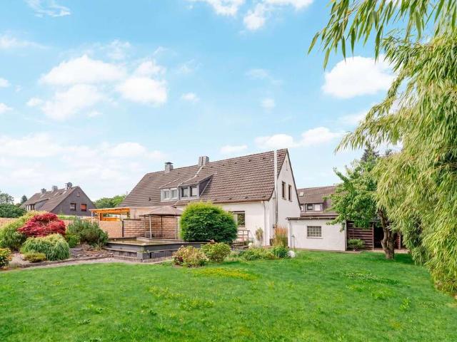 Haus zum Kaufen in Duisburg Bergheim 395.000,00 EUR 127.17 m²