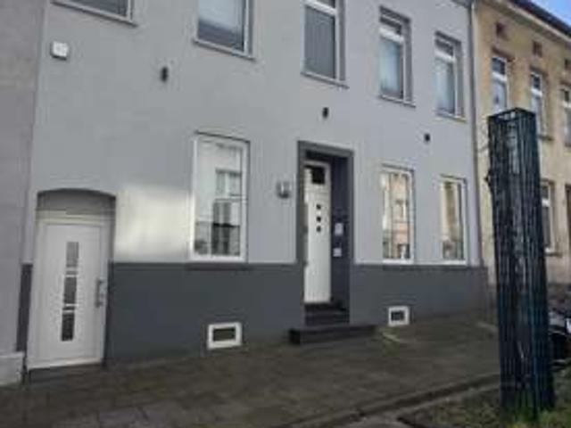 Haus zum Kaufen in Duisburg Hochfeld 379.000,00 EUR 240 m²