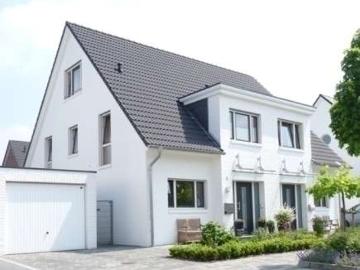 House for sale in Angerhausen
