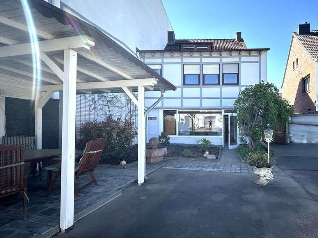 Haus zum Kaufen in Düren 349.000,00 EUR 170 m²
