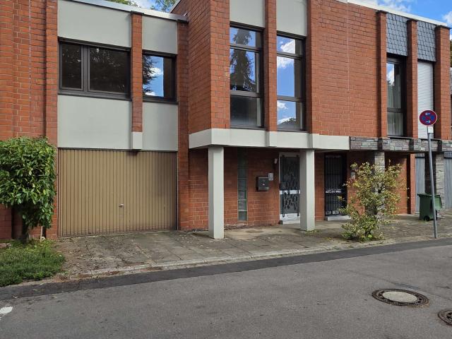 Haus zum Kaufen in Düren 373.000,00 EUR 143 m²