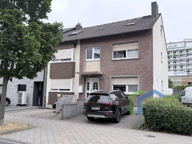 Haus zum Kaufen in Düren 495.000,00 EUR 244 m²