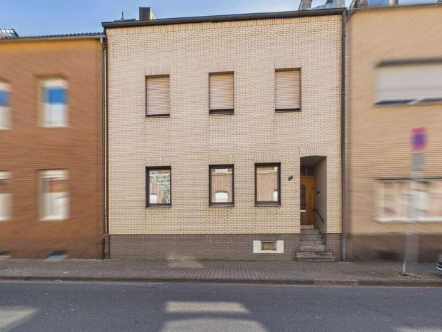 Haus zum Kaufen in Düren Birkesdorf 279.000,00 EUR 105 m²