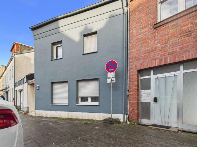 Haus zum Kaufen in Düren Gürzenich 359.000,00 EUR 186 m²