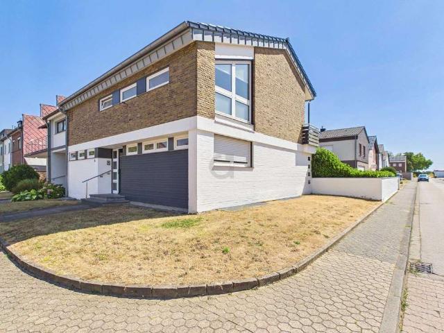 Haus zum Kaufen in Düren Derichsweiler 327.000,00 EUR 134 m²
