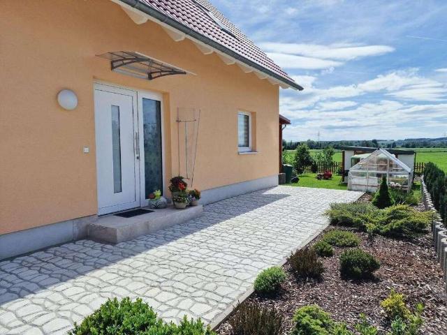 Haus zum Kaufen in Dürrlauingen 549.000,00 EUR 120 m²