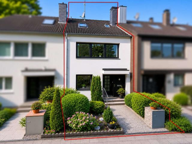 Haus zum Kaufen in Düsseldorf 559.000,00 EUR 124.29 m²