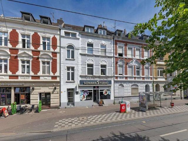 Haus zum Kaufen in Düsseldorf 849.000,00 EUR 327 m²