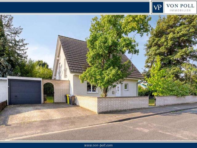 Haus zum Kaufen in Düsseldorf 889.000,00 EUR 137.17 m²
