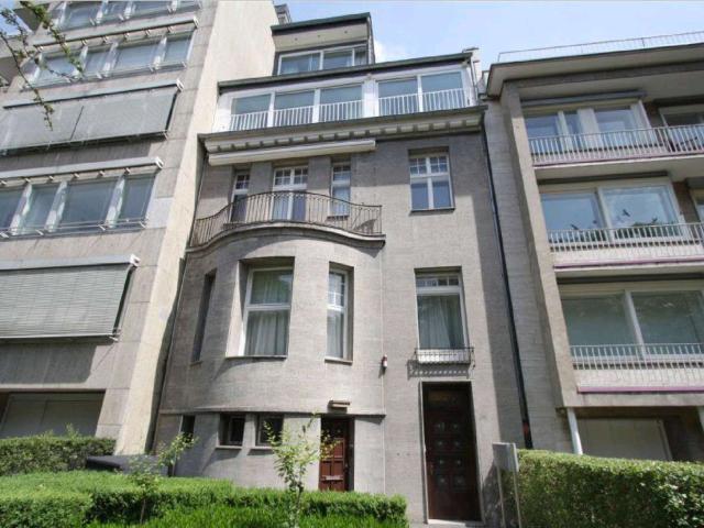 Haus zum Kaufen in Düsseldorf 9.800.000,00 EUR 840 m²