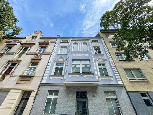 Haus zum Kaufen in Düsseldorf 1.245.000,00 EUR 381 m²