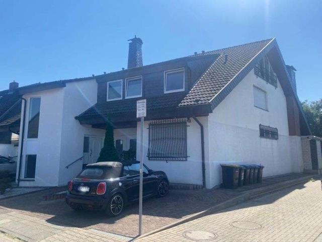 Haus zum Kaufen in Düsseldorf 1.290.000,00 EUR 390 m²