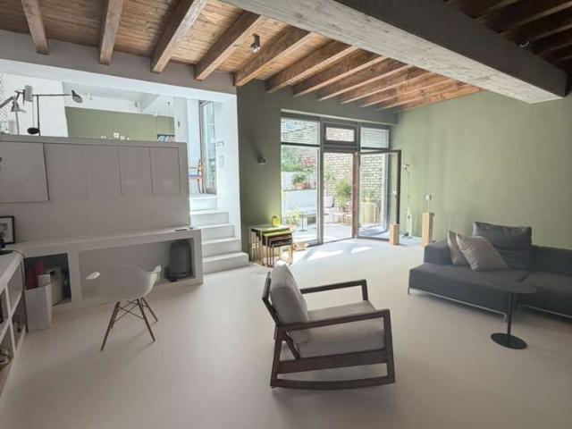 Haus zum Kaufen in Düsseldorf 1.350.000,00 EUR 144 m²