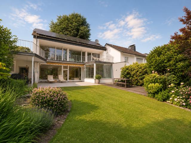 Haus zum Kaufen in Düsseldorf 1.700.000,00 EUR 199 m²