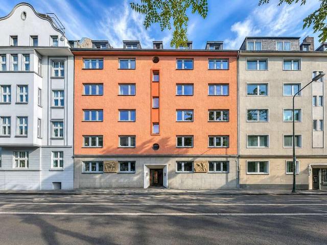Haus zum Kaufen in Düsseldorf 3.350.000,00 EUR 1064 m²