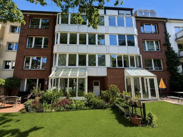 Haus zum Kaufen in Düsseldorf 3.400.000,00 EUR 759 m²