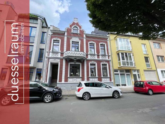 Haus zum Kaufen in Düsseldorf Eller 520.000,00 EUR 248 m²