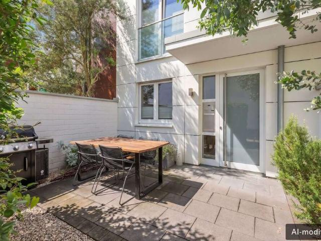 Haus zum Kaufen in Düsseldorf Friedrichstadt 1.310.000,00 EUR 178 m²