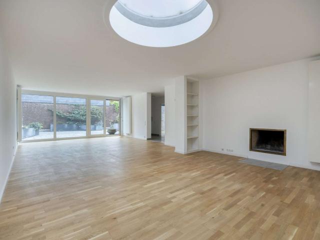 Haus zum Kaufen in Düsseldorf Lörick 825.000,00 EUR 203 m²