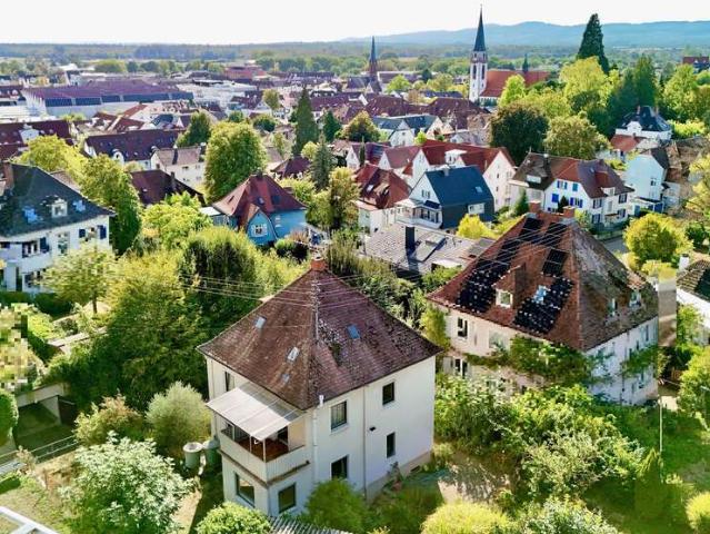Haus zum Kaufen in Emmendingen 650.000,00 EUR 110.72 m²