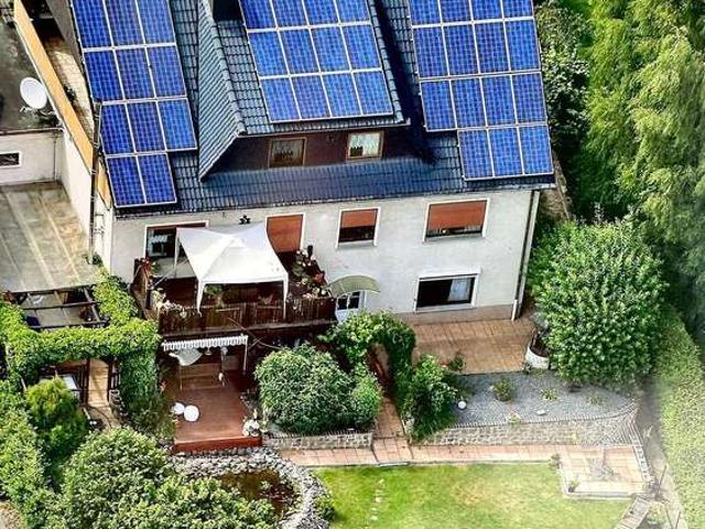 Haus zum Kaufen in Emmerthal 335.000,00 EUR 268 m²