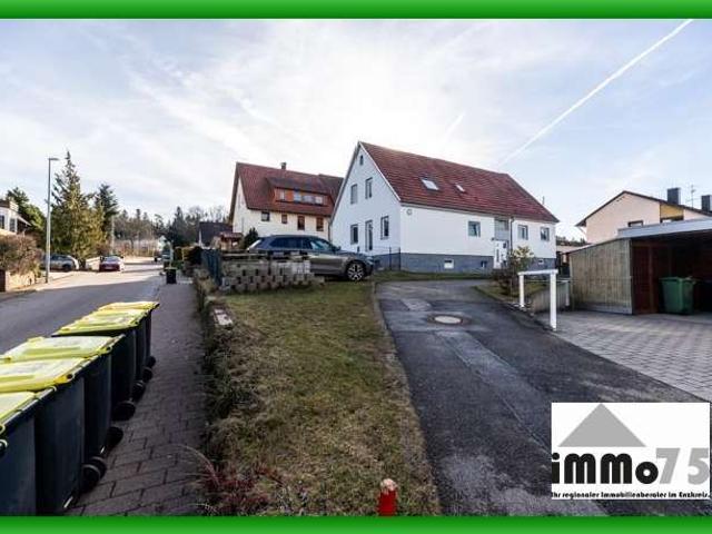 Haus zum Kaufen in Engelsbrand 385.000,00 EUR 193 m²