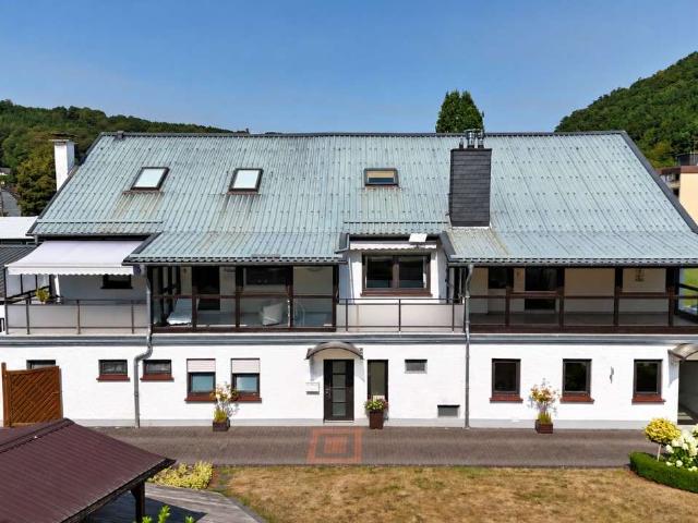 Haus zum Kaufen in Engelskirchen 520.000,00 EUR 272 m²