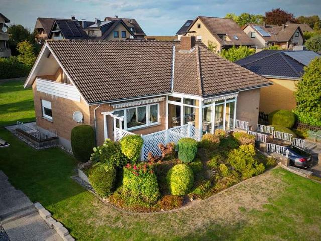 Haus zum Kaufen in Enger 335.000,00 EUR 175 m²