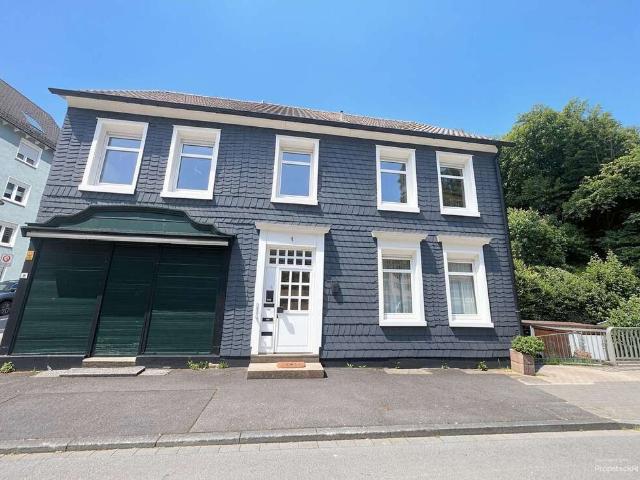 Haus zum Kaufen in Ennepetal 420.000,00 EUR 227 m²