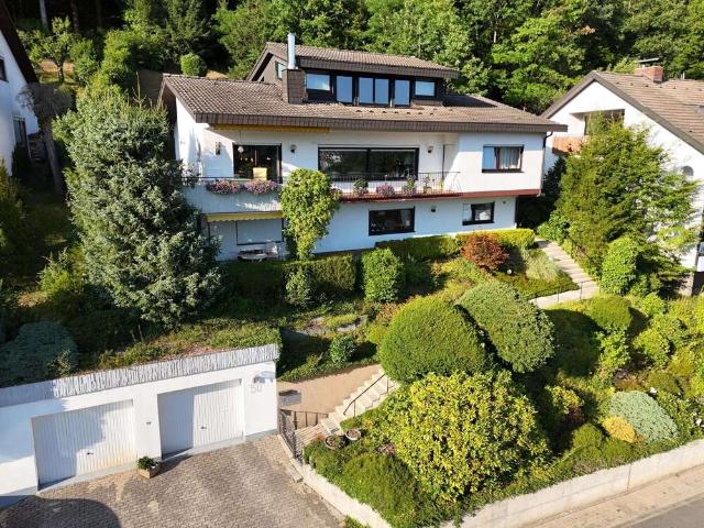 Haus zum Kaufen in Eberbach 585.000,00 EUR 240 m²