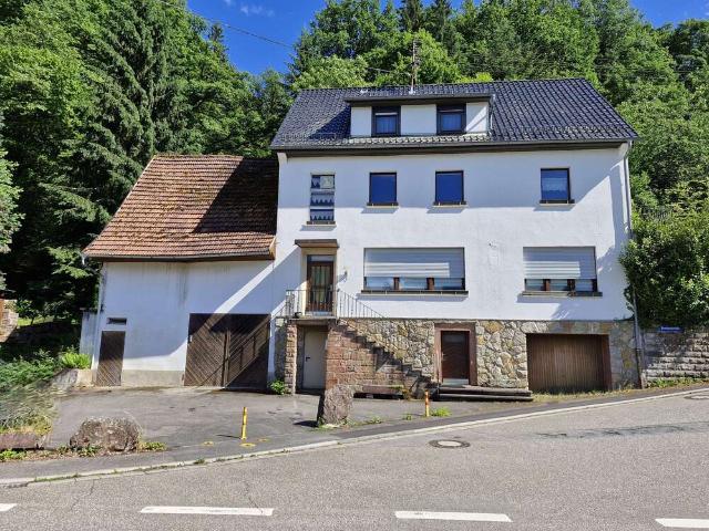 Haus zum Kaufen in Eberbach Friedrichsdorf 269.000,00 EUR 280 m²