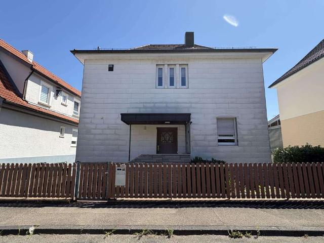 Haus zum Kaufen in Ebersbach 310.000,00 EUR 106.85 m²