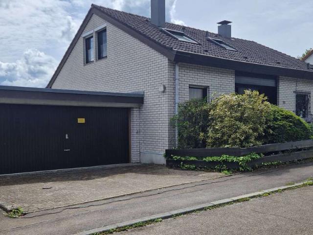 Haus zum Kaufen in Ebersbach 598.000,00 EUR 210 m²