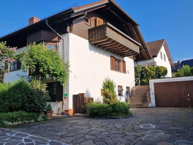 Haus zum Kaufen in Ebersbach 749.000,00 EUR 225 m²