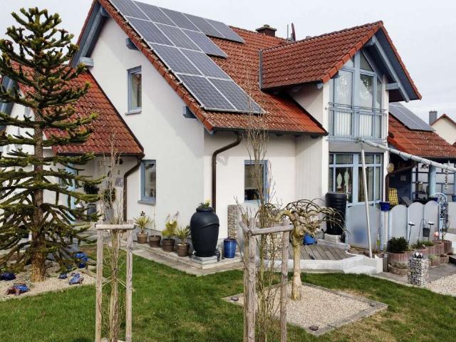 Haus zum Kaufen in Eckartshausen 395.000,00 EUR 126.3 m²