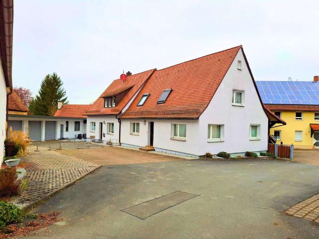 Haus zum Kaufen in Eckental Brand 749.000,00 EUR 199 m²