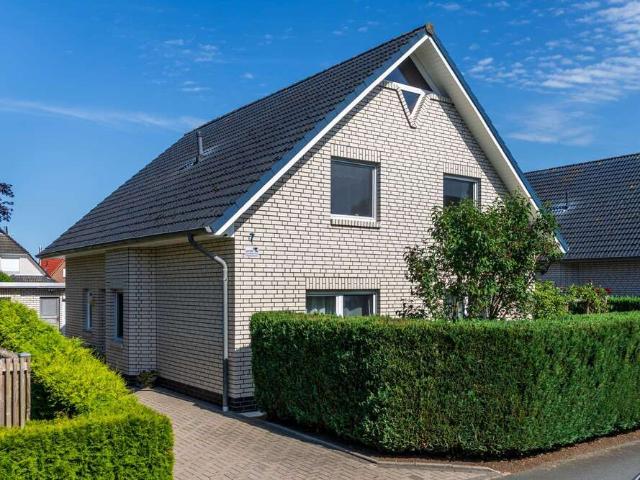 Haus zum Kaufen in Edewecht 399.000,00 EUR 161 m²