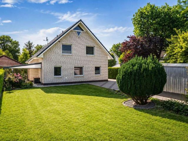 Haus zum Kaufen in Edewecht 415.000,00 EUR 161 m²
