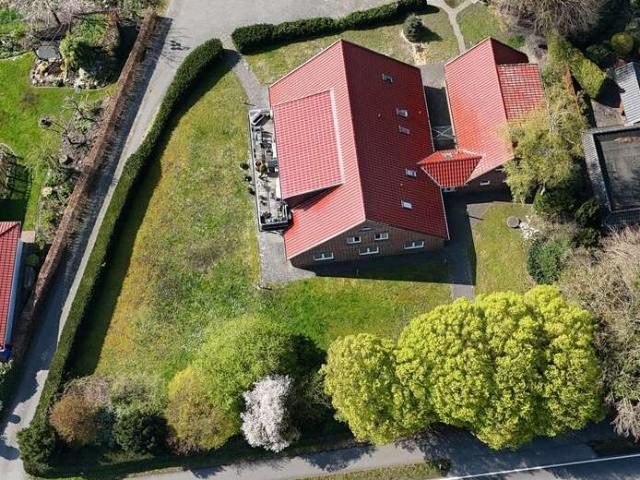Haus zum Kaufen in Edewecht 950.000,00 EUR 613 m²