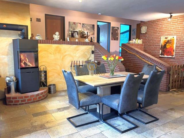 Haus zum Kaufen in Edewecht Friedrichsfehn 329.000,00 EUR 181 m²