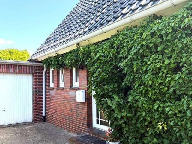 Haus zum Kaufen in Edewecht Portsloge 369.000,00 EUR 111 m²